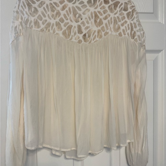 New - LET ME BE LONG-SLEEVE SHEER POPOVER BLOUSE - Picture 7 of 7